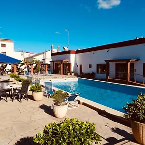 https://hostal-lleida-segur-de-calafell.catalonia-hotels.com